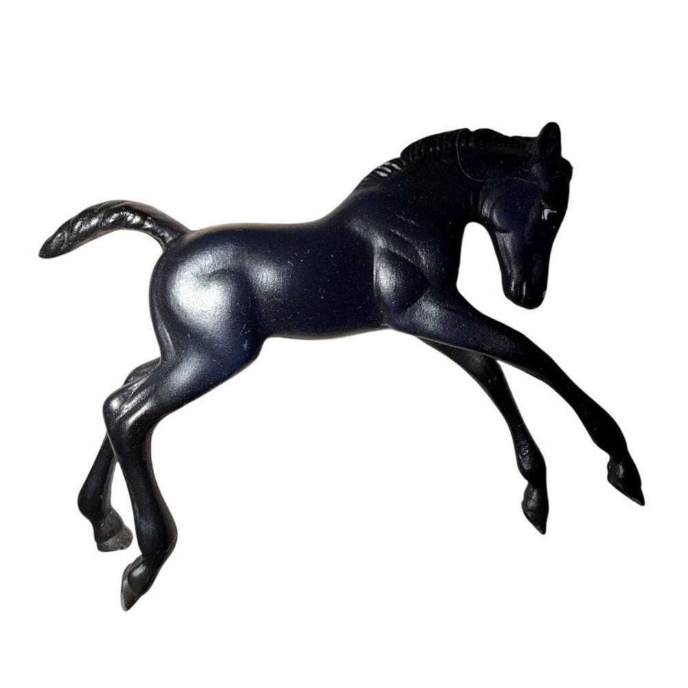 Breyer‎ Stablemates G2 Thoroughbred Foal Black Galloping Horse model